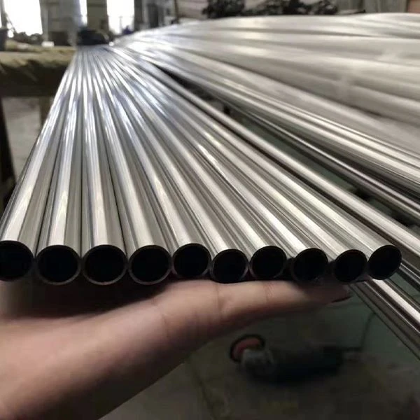 لوله فولادی جوش داده شده 304L